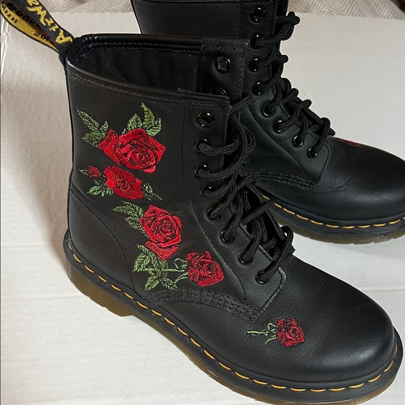 DOC MARTENS 1460 VONDA FLORAL LEATHER LACE UP BOOTS Size 6 - Picture 11 of 11
